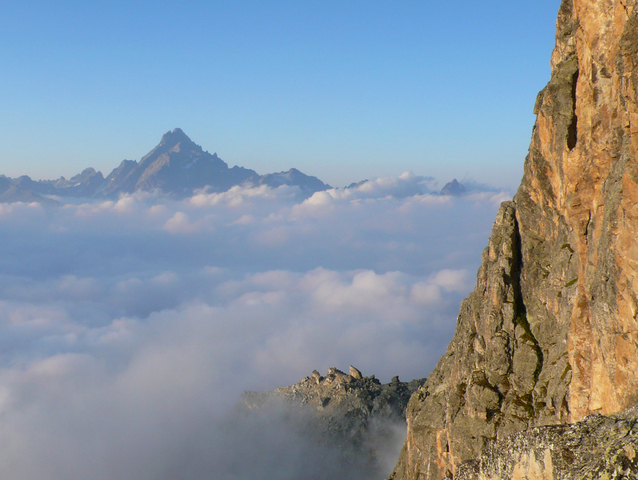 il Monviso dalla parete W del Bric Camosciera