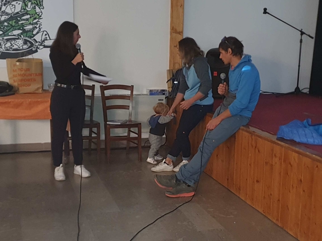 17 Sara Avoscan e Omar Genuin e la piccola Lia
