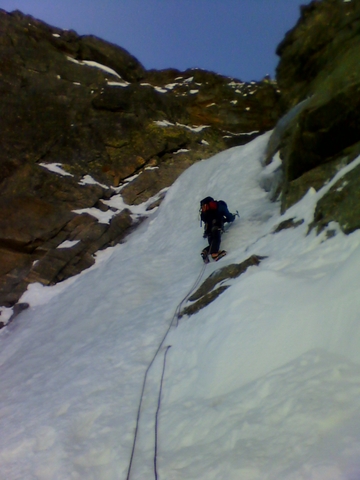 tratti di ghiaccio nel couloir