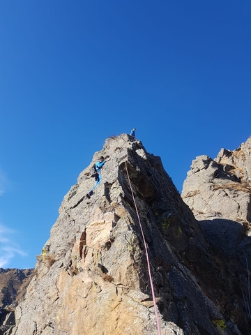 scalando nel sole alla Piramide