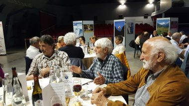 Elio Orlandi accompagnato dagli amici trentini Mariano Frizzera e Carlo Claus