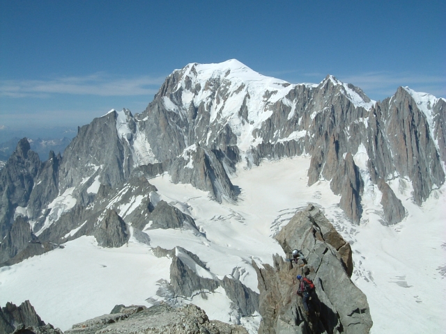 MONTE BIANCO: LABORATORIO DI INNOVAZIONE ALPINISTICA  IERI, OGGI… E DOMANI?